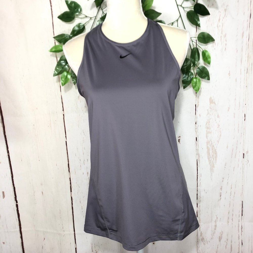 NIKE DRI FIT SLEEVELESS TOP SPORT SHIRT SIZE L